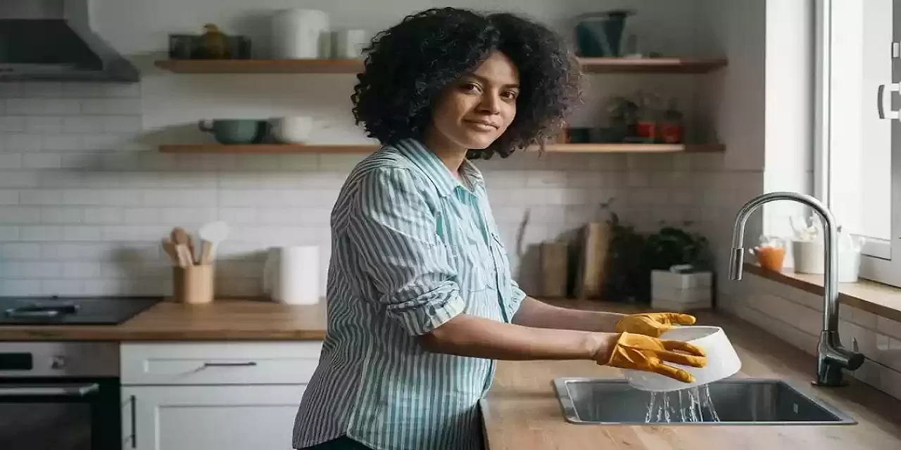 Ev Hanımları için Emeklilik Müjdesi! Devlet Maaş Ödeyecek