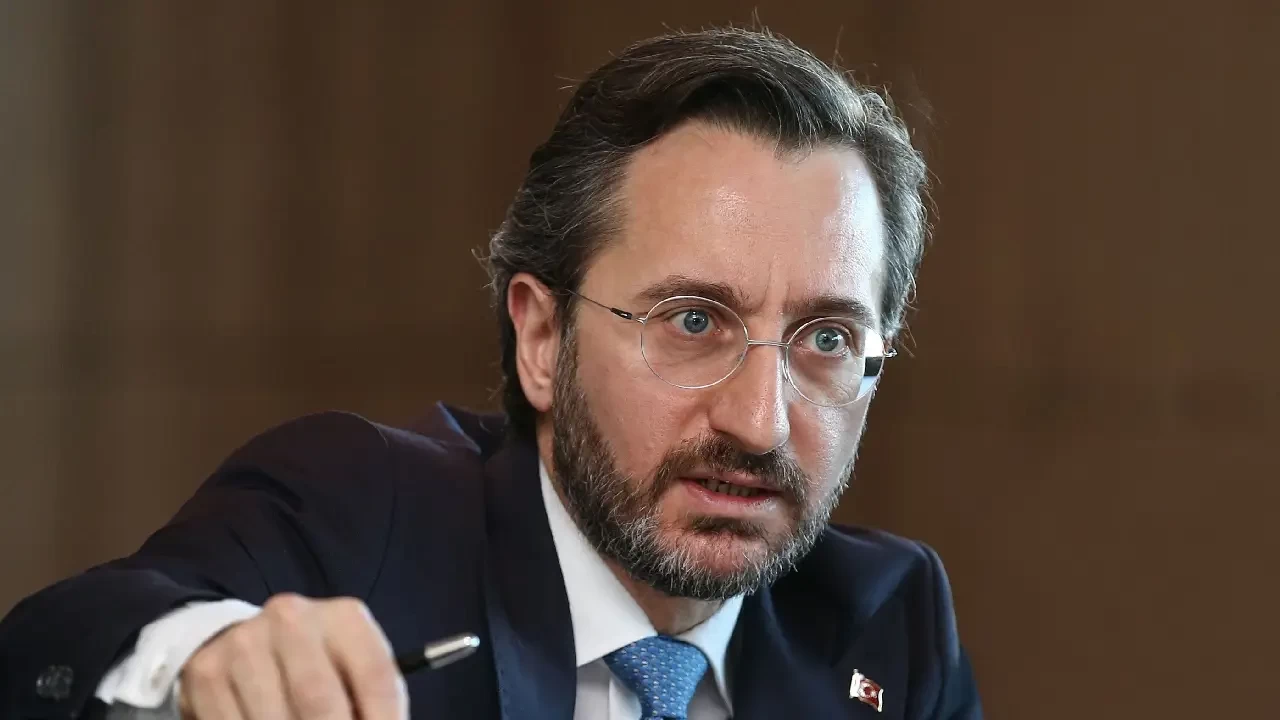 İletişim Başkanı Fahrettin Altun: Cumhurbaşkanlığı Külliyesi'nde 18:00'da Buluşuyoruz